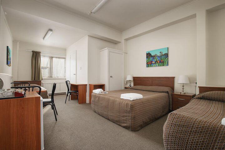 Room 7 of 41