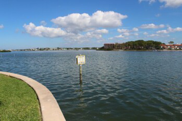 Property Grounds 12 of 38