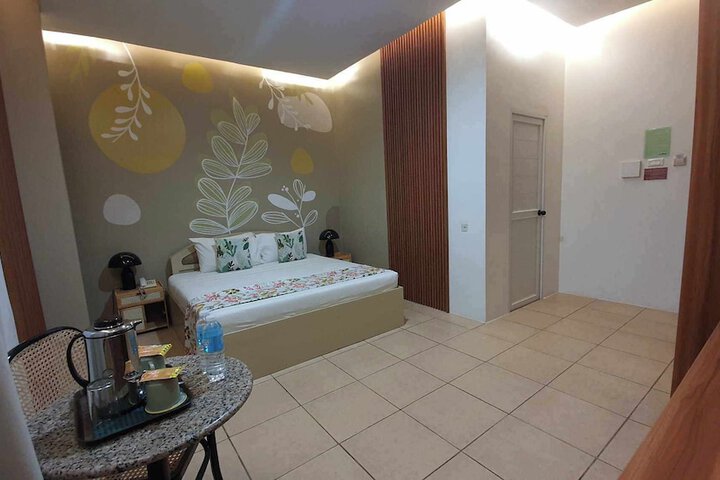 Room 30 of 72