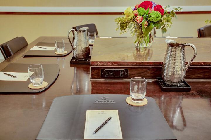 Meeting facility