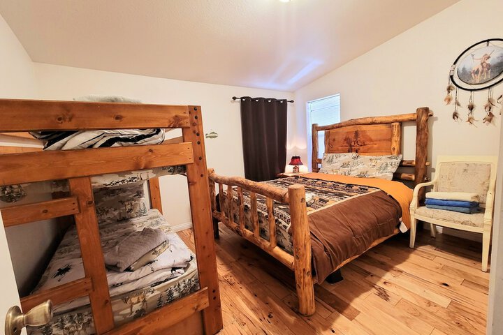 Room 5 of 37