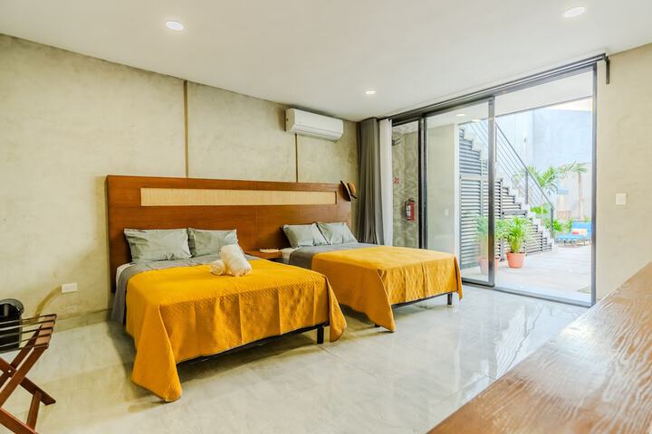 Room 7 of 28