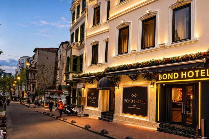 Bond Hotel İstanbul