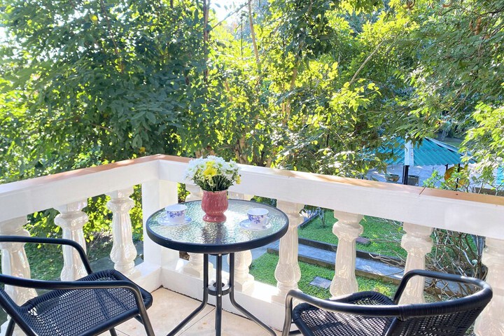Terrace/Patio 5 of 10