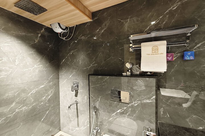Room 60 of 90