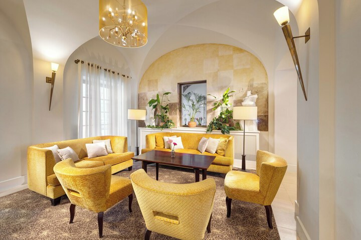 Lobby Photos