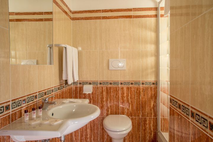 Bath Photo