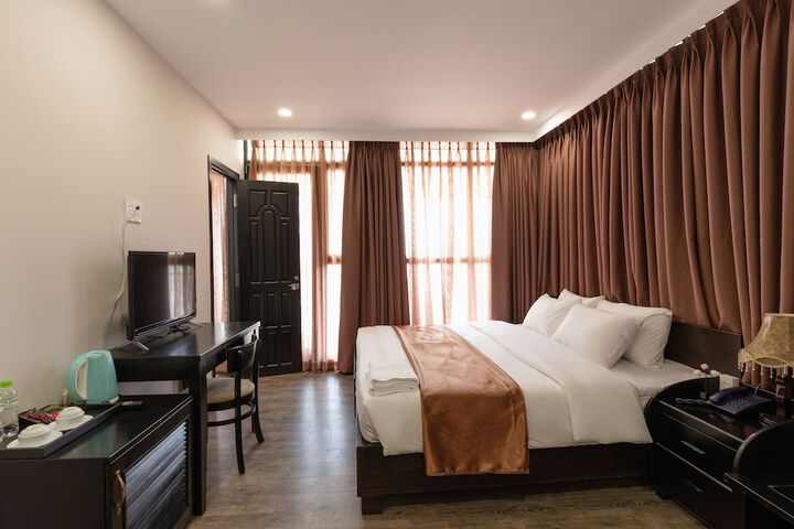 Room 28 of 41