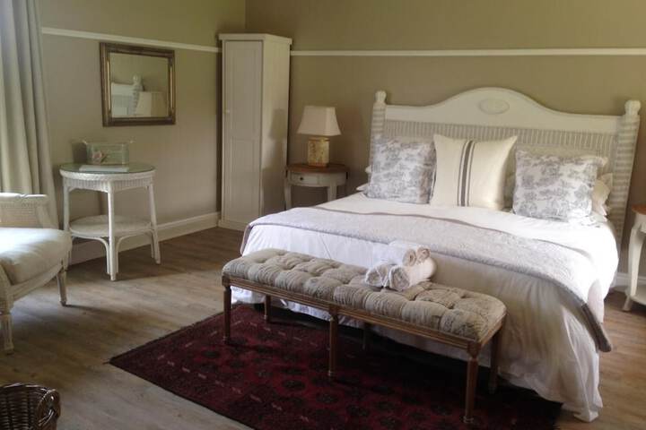 Room 10 of 54