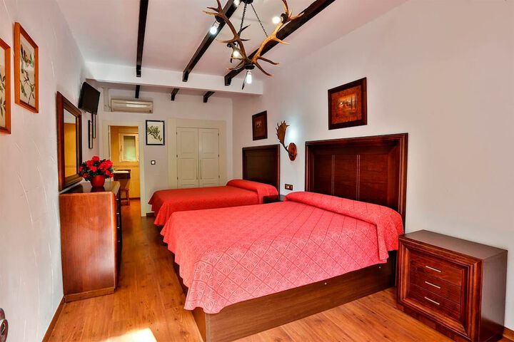 Room 8 of 53