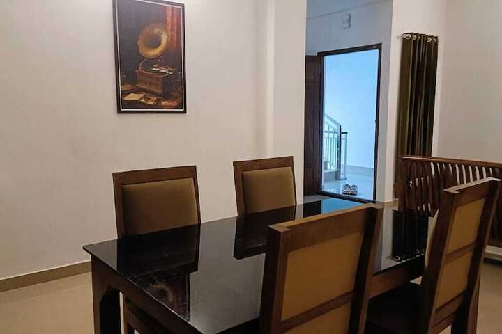 Room 16 of 41