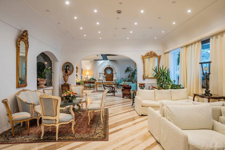Lobby Photos