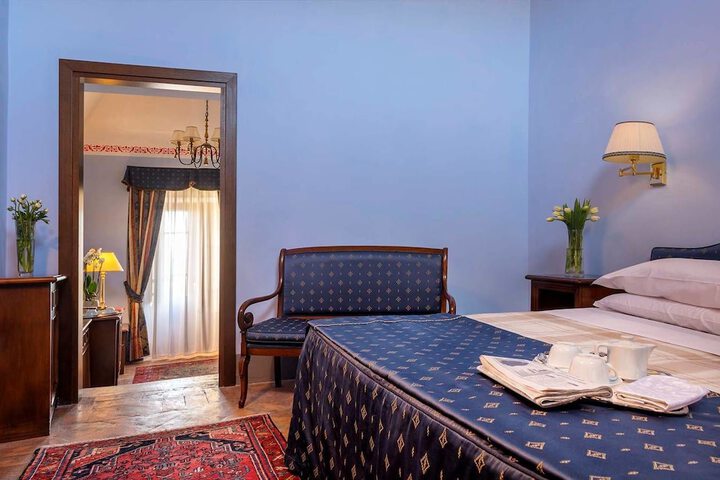 Room 3 of 29