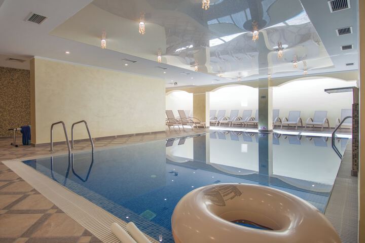 Pool 16 of 46