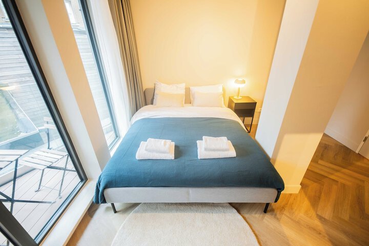 Room 201 of 215