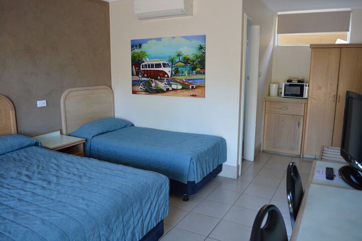 Room 17 of 45