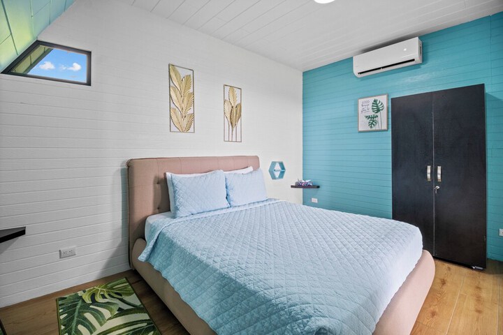 Room 86 of 391