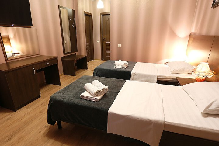 Room 7 of 36