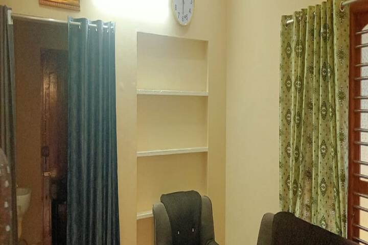Room 14 of 19