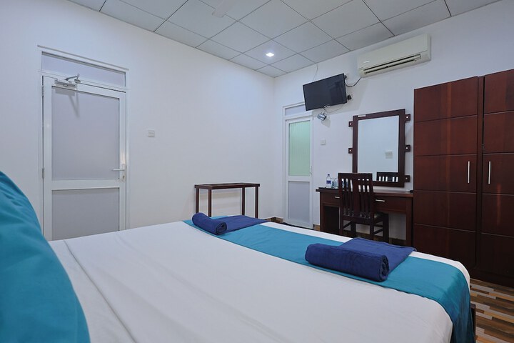 Room 8 of 35