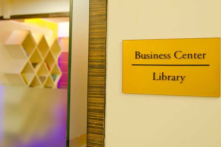 Business Center 24 of 25