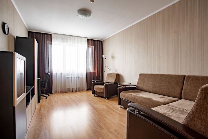 Room 15 of 50