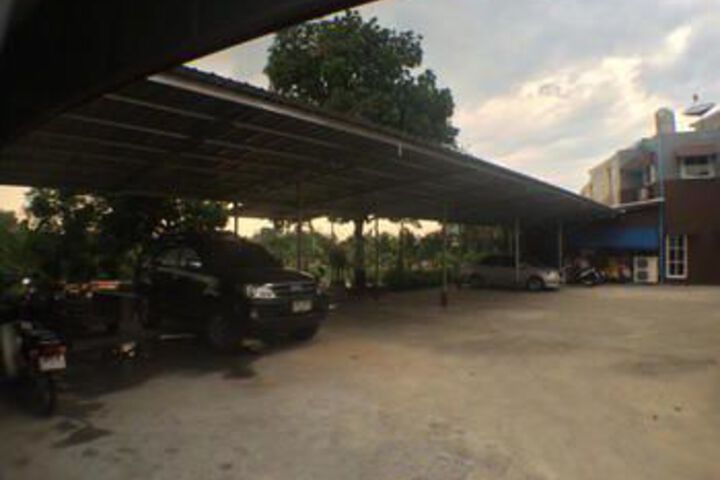 Property Grounds 16 of 17