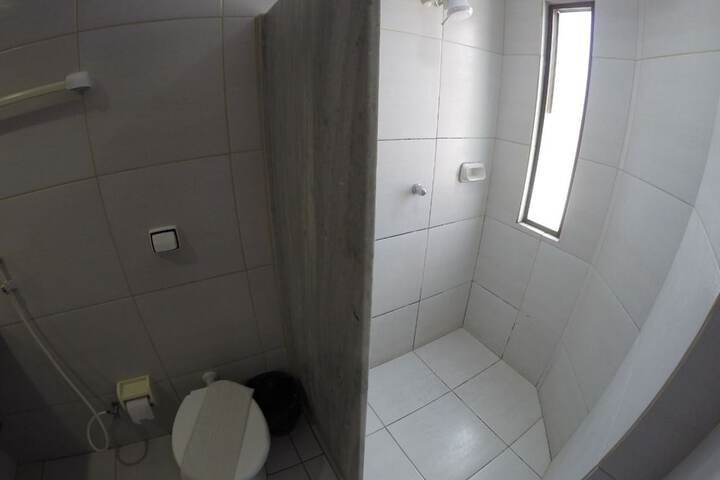 Room 12 of 37