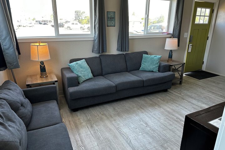 Room 74 of 136