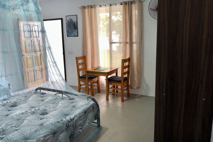 Room 8 of 52