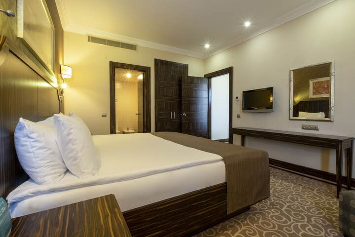 Room 15 of 55