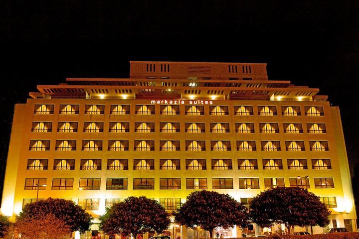 Hotel 100 of 101