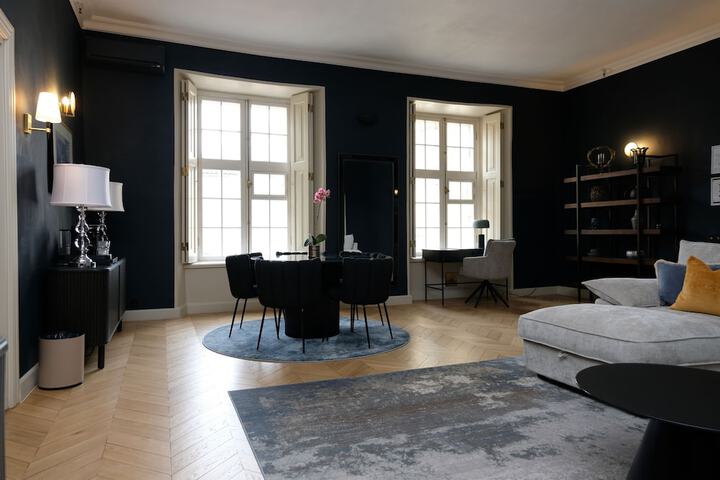 Room 75 of 115