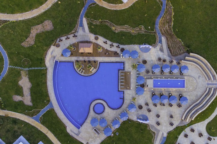 Pool 23 of 75