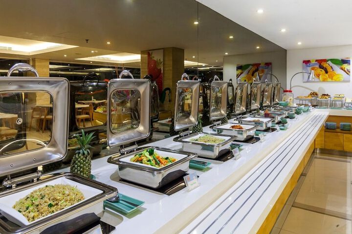 Dining Photos