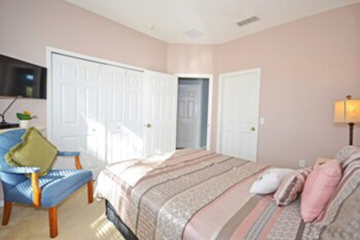 Room 27 of 30