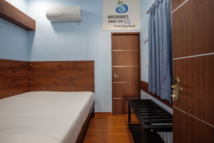 Room 6 of 27