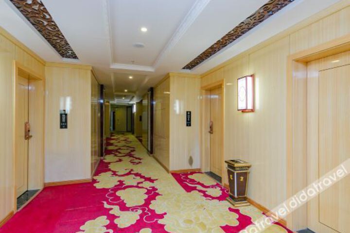 Hotel Interior 19 of 24