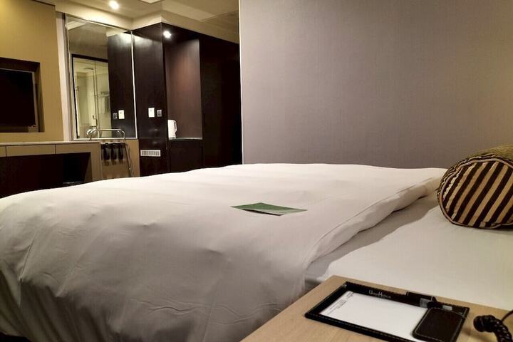 Room 49 of 88