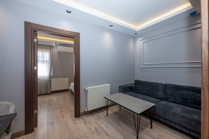 Room 42 of 58
