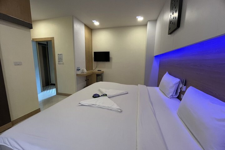 Room 11 of 20