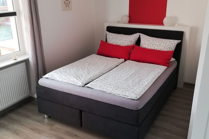 Room 18 of 27