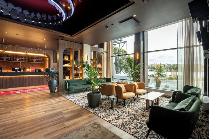 Lobby Entry