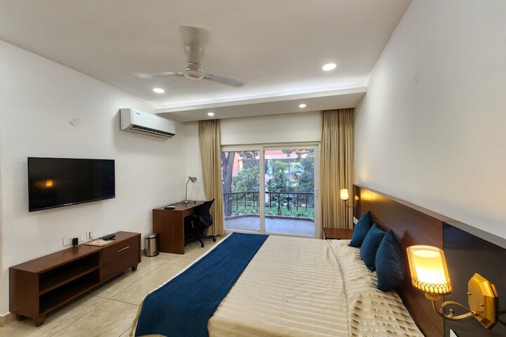 Room 7 of 14
