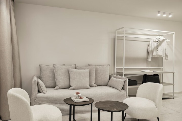 Room 19 of 57