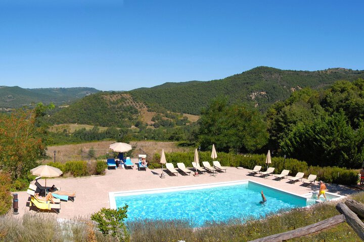 Pools & Facilities