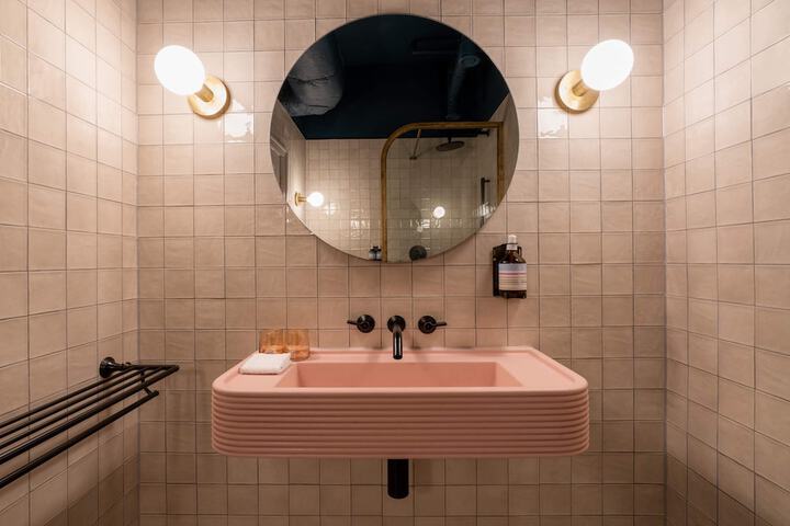 Clean Restrooms