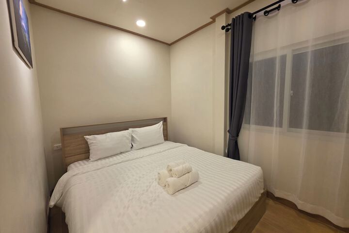 Room 3 of 41