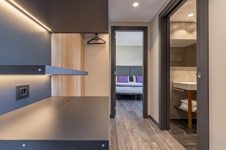 Room 20 of 66