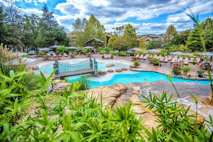 Pool 153 of 220